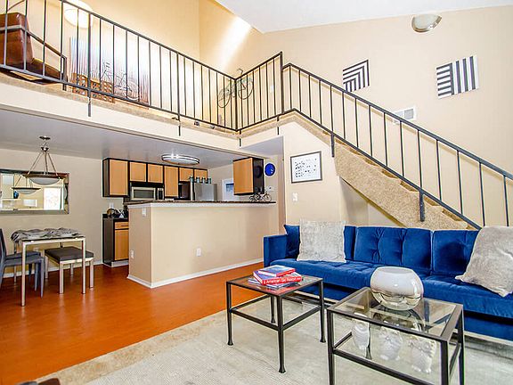 3rd image of 3226 Lake Park Way #3218-103
