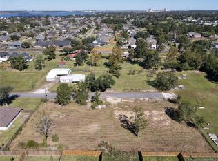 3239 Julia St, Lake Charles, LA 70605