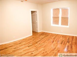 3823 W Augusta Blvd, Chicago, IL 60651