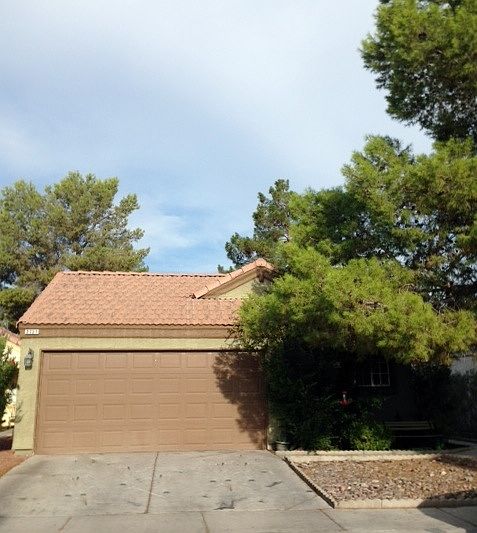 2nd image of 2721 Riley Oaks Ct