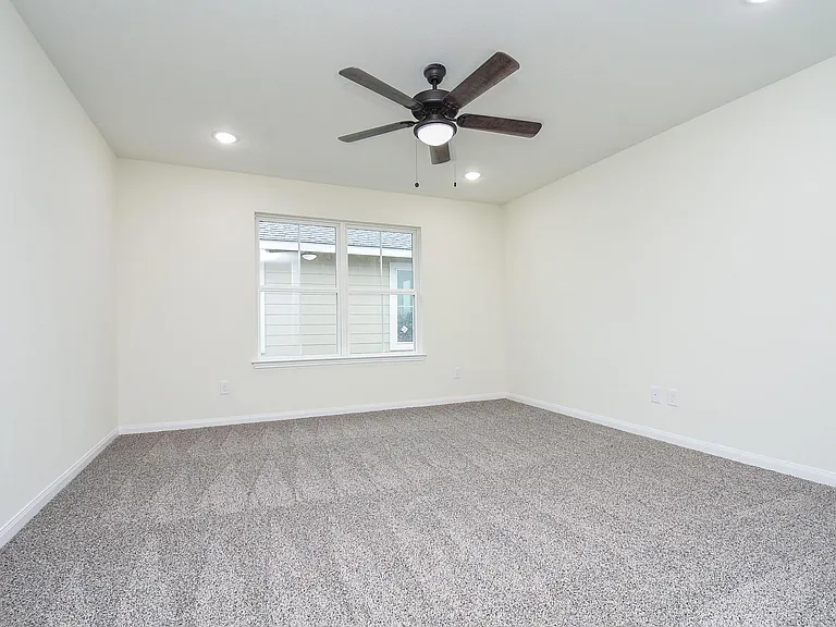 2807 Topiary Ln — Photo 15