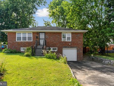 902 New Hope St, Norristown, PA, 19401