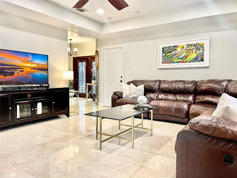 14121 SW 130th Ave — Photo 7