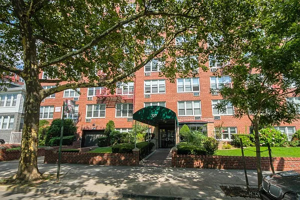 Sold by Jonas Equities | media 19