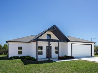 120 Frank Gass Rd, Trenton, GA 30752