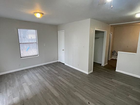 3rd image of 713 Baylor St #C
