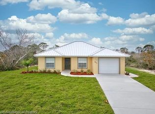 211 Buchanan Ave NE, Lake Placid, FL 33852