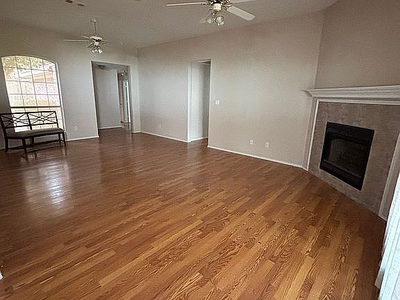 5th image of 15831 Brittain Ct
