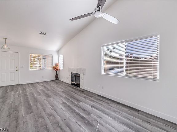 2nd image of 3869 Mapleview Ct