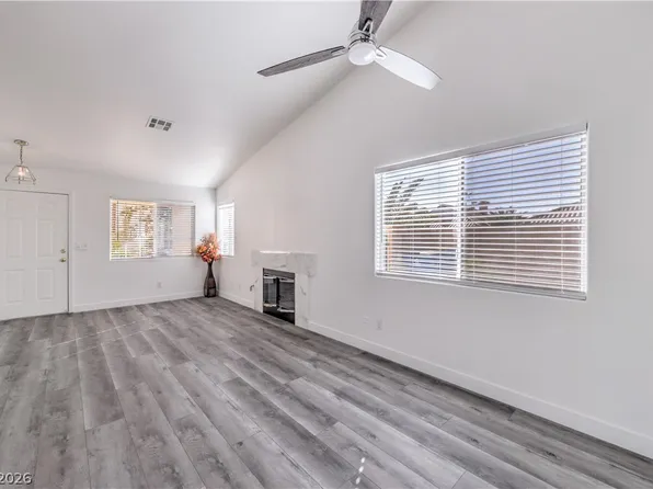 3869 Mapleview Ct, Las Vegas, NV 89147