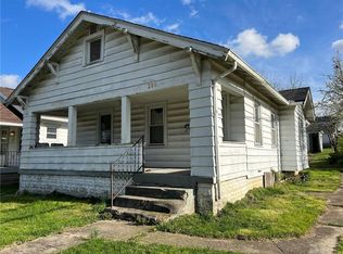 200 Fernwood Ave, Brookville, OH 45405