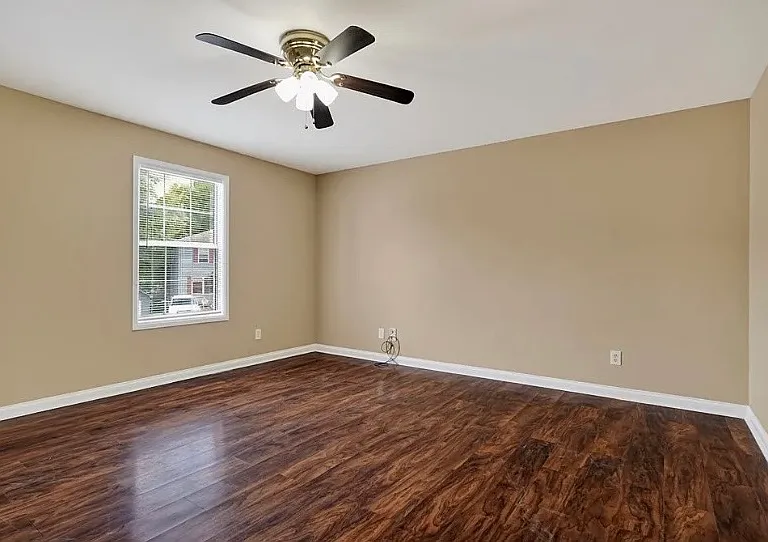 42 Eastgate Cir #A — Photo 9