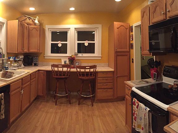 2nd image of 118 11th St