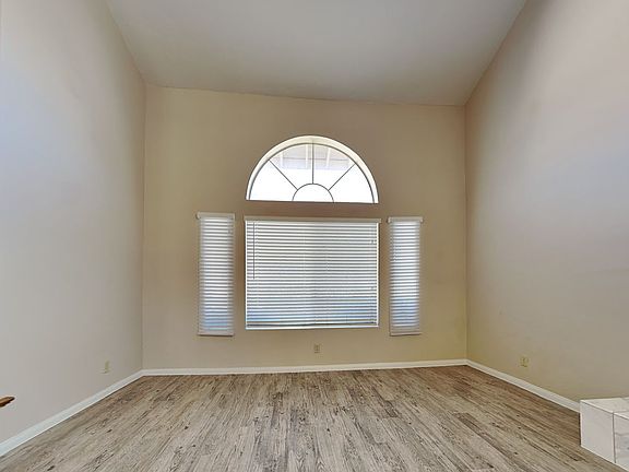 5th image of 9313 Angelfish Dr
