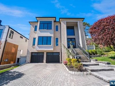 12 Cortland Pl, Cliffside Park, NJ, 07010