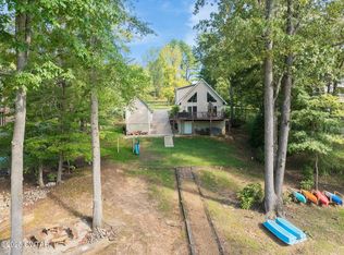 183 Featherfoot Parkway Loop, Parsons, TN 38363