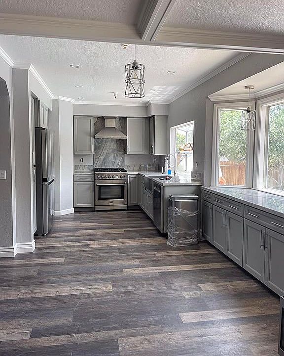 1st image of 2423 Wine Country Ave