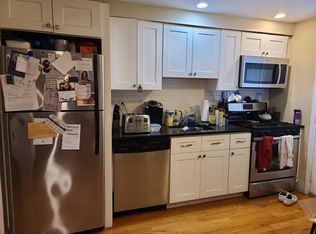 9 City Point Ct, South Boston, MA 02127