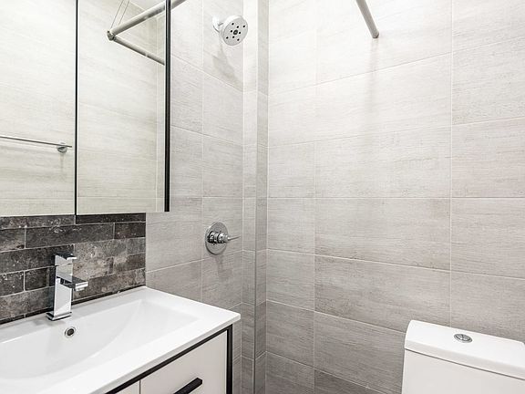 5th image of 1557 Eastern Pkwy #1