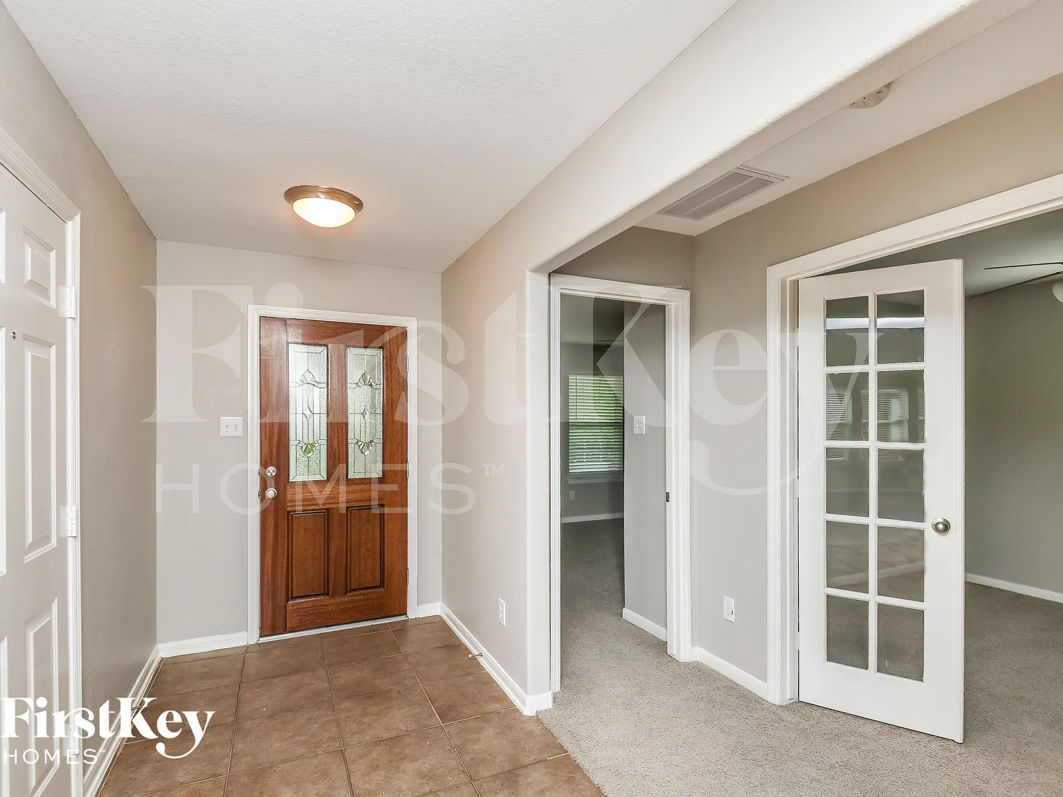 4 bed, 2.0 bath, 1875 sqft, $1,780 — Photo 2