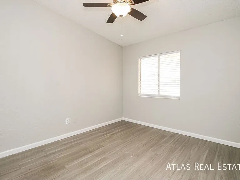 7015 E Wilshire Dr #4 — Photo 13