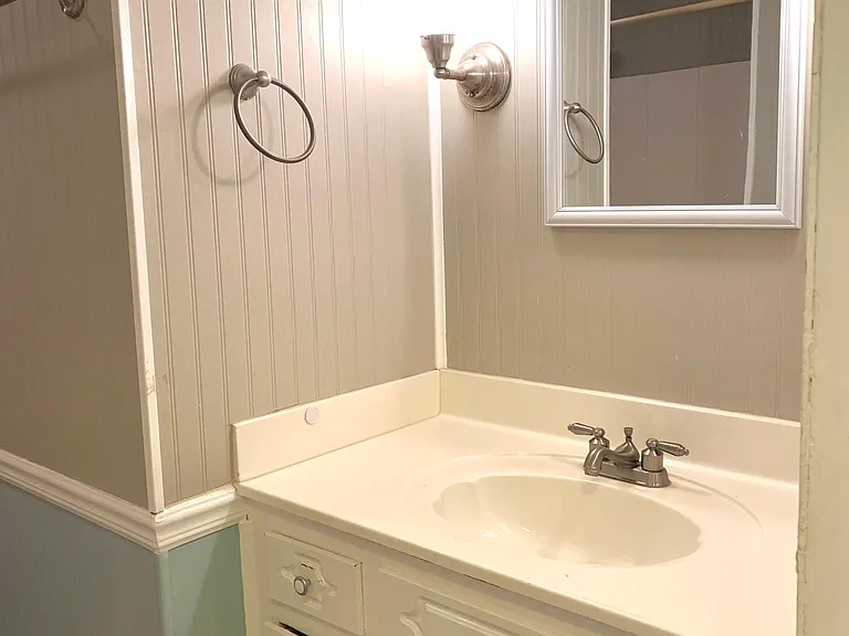 111 Key Bend Dr — Photo 10