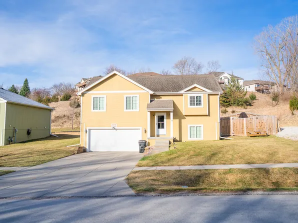 1106B N Linn St, Glenwood, IA 51534