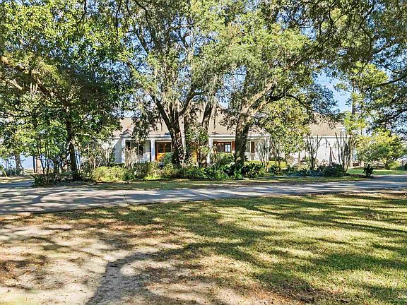 4th image of 11941 Fort Morgan Rd