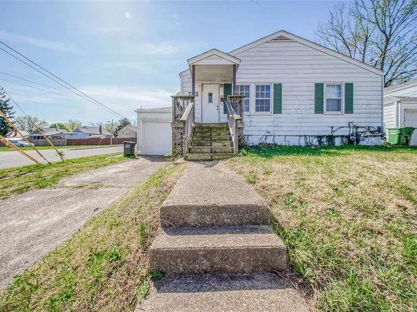 808 E 7th St, Rolla, MO 65401