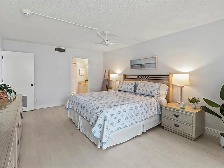 724 Bayport Way #724 — Photo 26