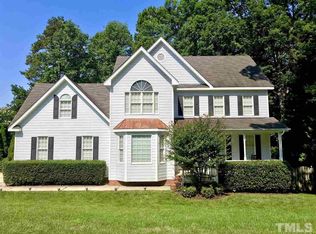 101 Gwinnett Pl, Cary, NC 27518