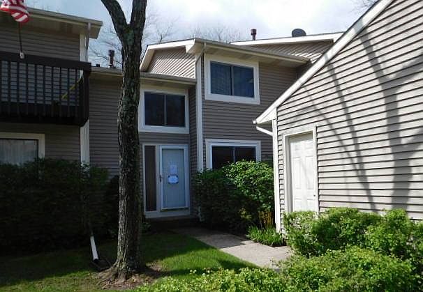 1st image of 145 Brandywine Ct
