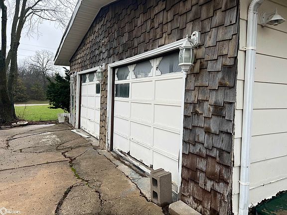 4th image of 3704 Whispering Ln