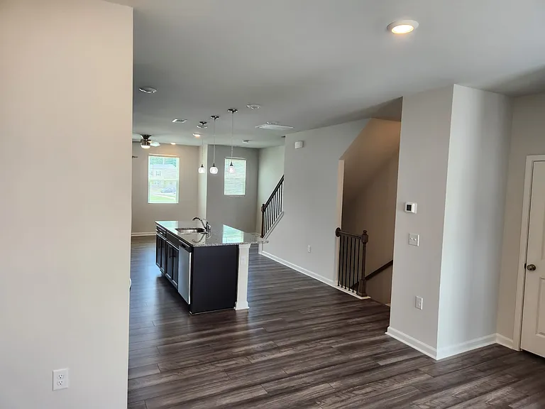 2726 Chert Ln — Photo 33
