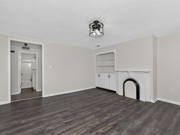 3rd image of 346 Payne St