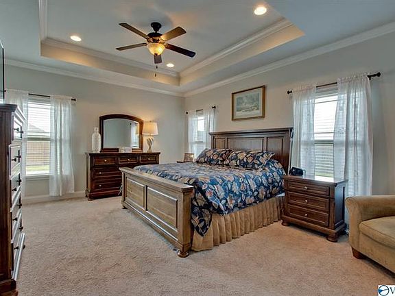 5th image of 203 Balota St