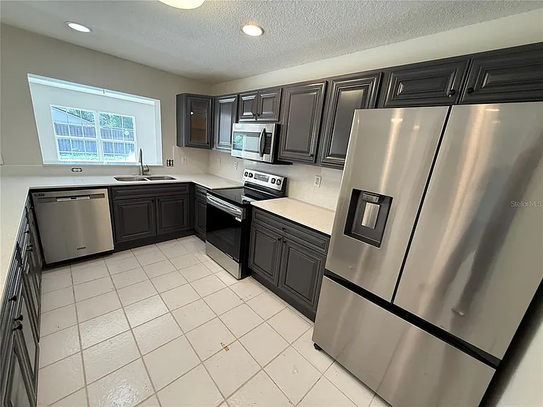 641 Brookside Rd — Photo 8