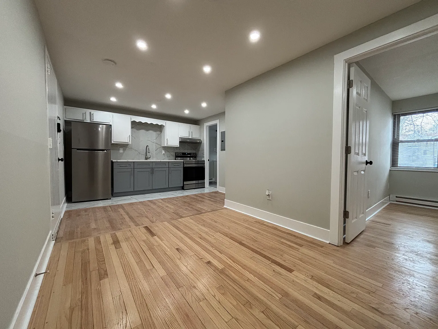 1 bed, 760 sqft, $1,595 — Photo 1