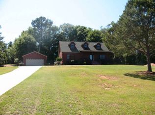 103 Kelly Ln, Troy, AL 36079