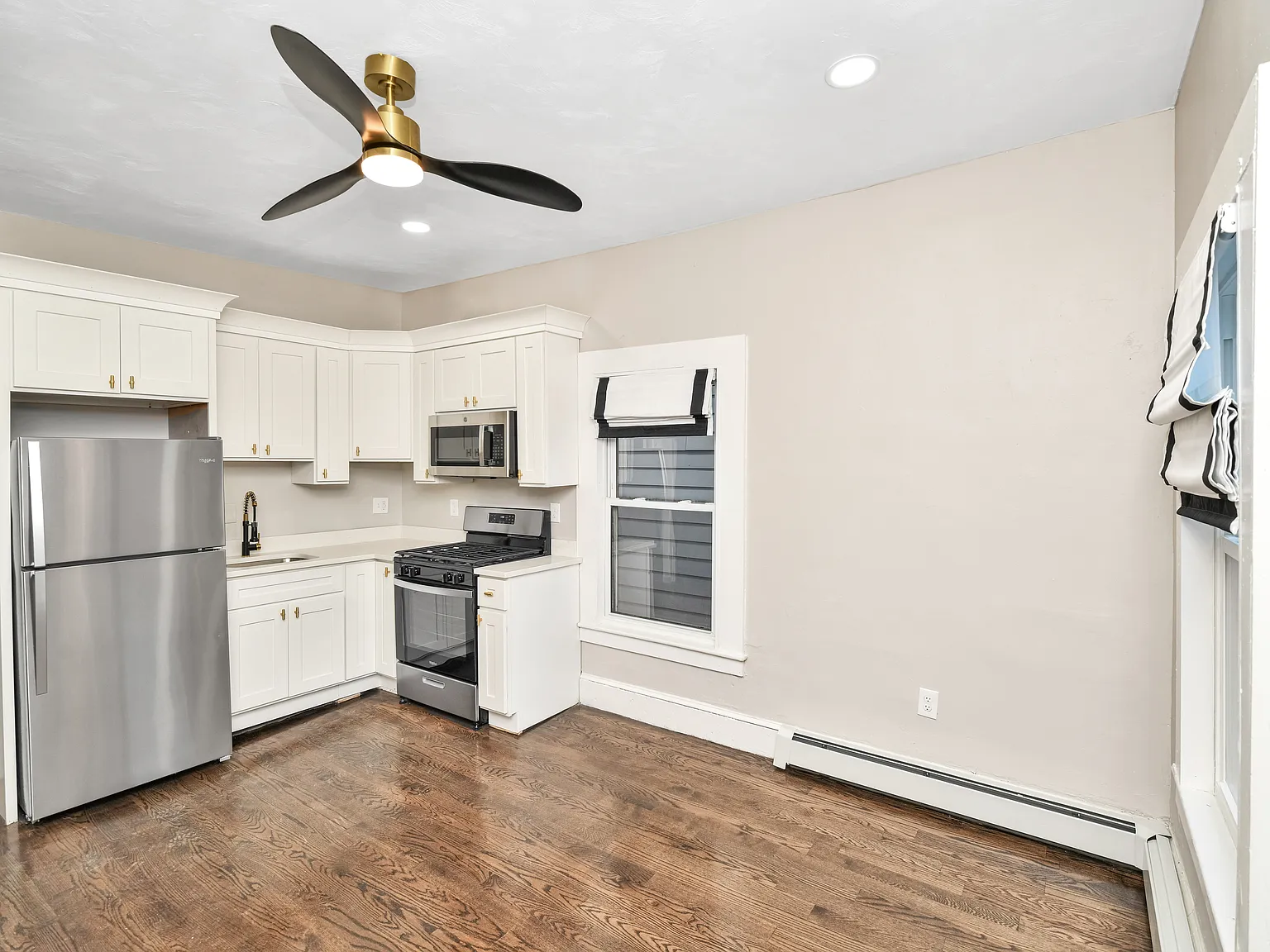 1 bed, 500 sqft, $2,950 — Photo 2