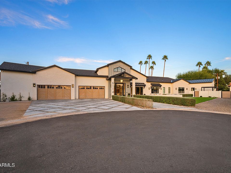 1st image of 6114 E Calle Del Norte --