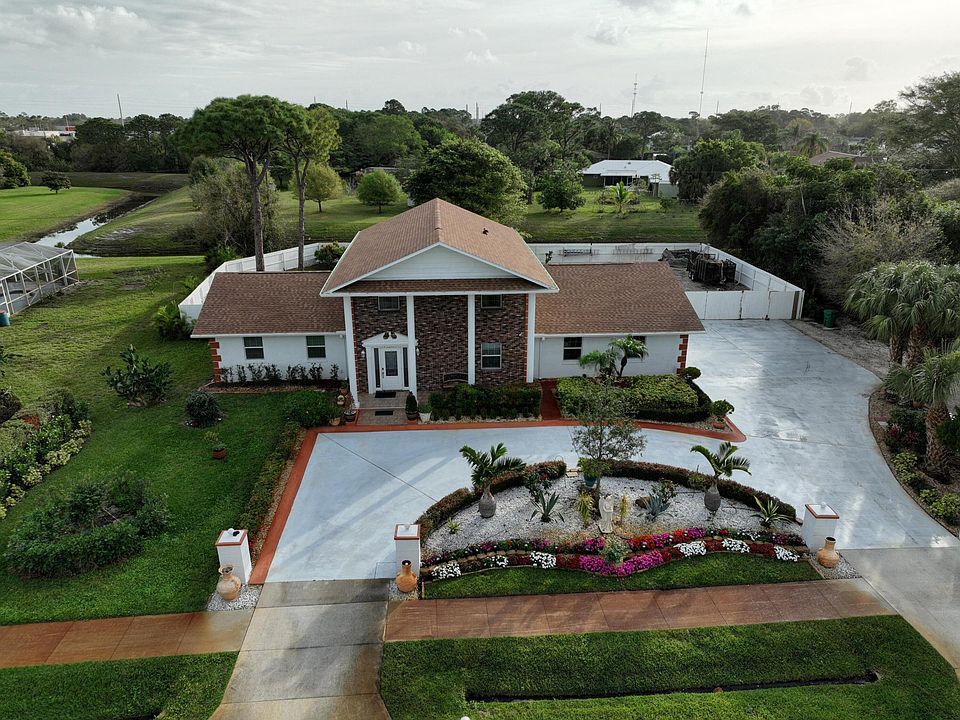 1st image of 2097 SE Morningside Boulevard