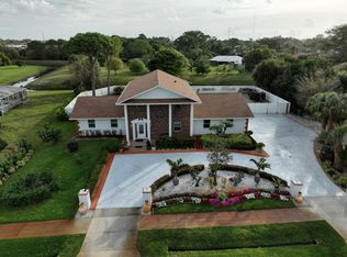 2097 SE Morningside Blvd, Port Saint Lucie, FL 34952