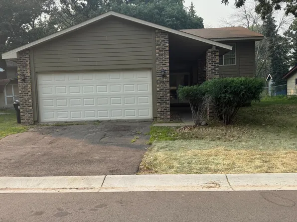 943 123rd Ln NW, Coon Rapids, MN 55448