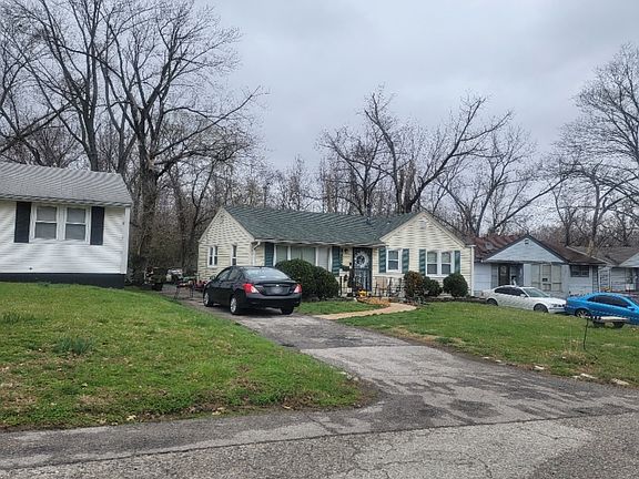 3rd image of 7109 Curtis Ave