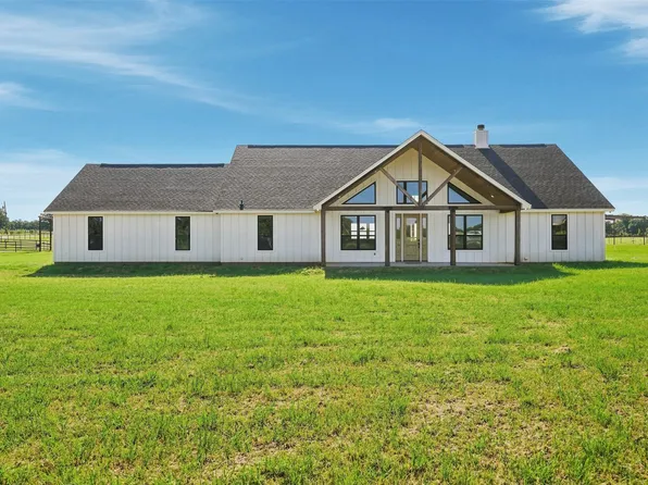 10 Keeter Ln, Lipan, TX 76462