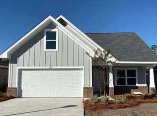 120 Drews Ln, Lynn Haven, FL 32444