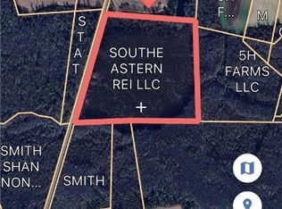 1079 Homer Nance Rd, Evergreen, NC 28438