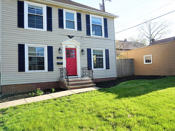 2nd image of 16811 Seneca Ave