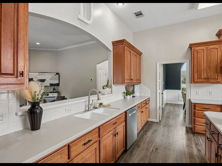 1760 Wind Hill Rd — Photo 13
